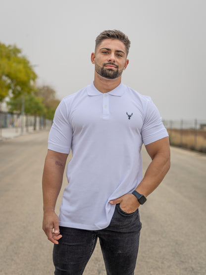 Polo para hombre de manga corta en algodón 100%, ideal para un look casual. Color blanco. Suave y transpirable, perfecto para cualquier ocasión.