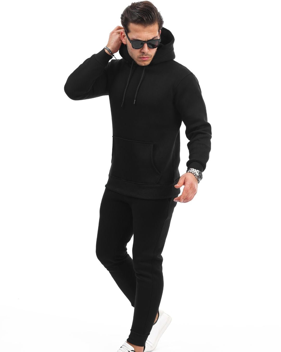 Sudadera negra con capucha para hombre - Solo Casual Wear